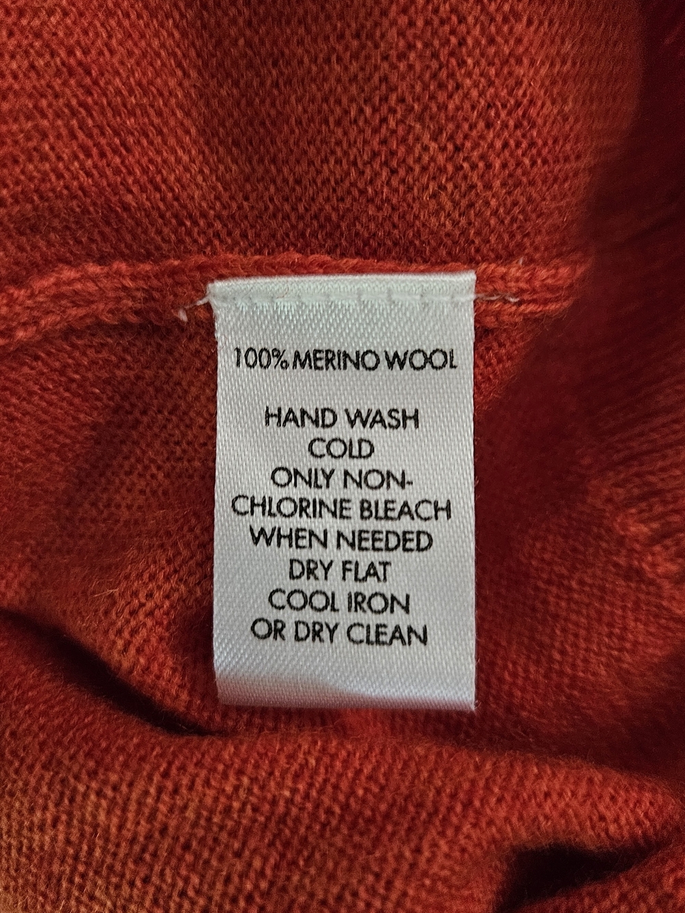 NWT Calvin Klein Men's Orange V-Neck Sweater - Picture 9 of 10